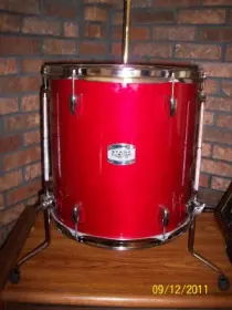 14x14 Yamaha all Birch Stage Custom Floor Tom