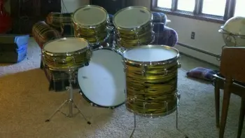 Picked up a beautiful Ludwig Standard set tonight - what's the color called?