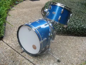 Slingerland 70's Blue Sparkle 3-Ply 14x18 / 8x12
