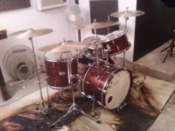 Sonor Teardrop Drums