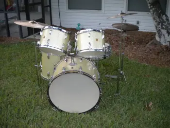 Ludwig 60's Hollywood drumset