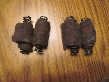 Felt inside lugs?