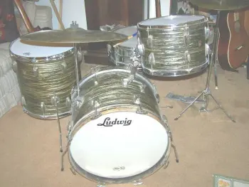 1967 Ludwig Black Oyster Pearl 20/13/16