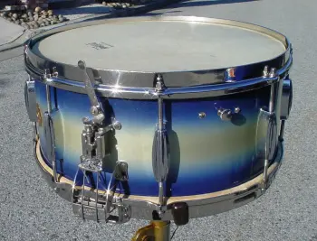 1934-35 6.5x14 SLINGERLAND BLUE/SILVER/BLUE DUCO BROADCASTER MODEL