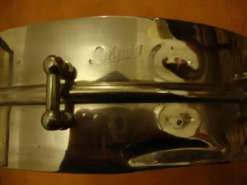 1918-1941 Ludwig Metal Snare with P-338 Strainer Dating Based On Catalogues.