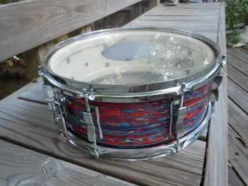 1967 psychedelic red Ludwig snare - all original