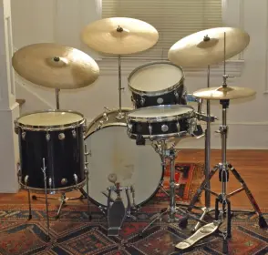 Gretsch Questions regarding Progressive and Name Band