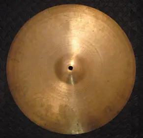 Zildjian Avedis 16'' hi hats?