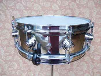 Camco LA in Alice Cooper blue