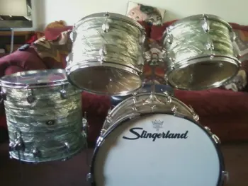 60's Slingerland light blue pearl resto thread.....