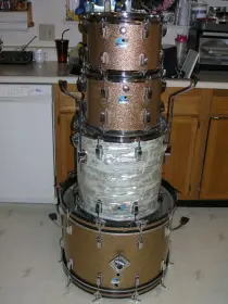 70's Ludwig kit restoration ideas needed