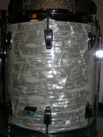 70's Ludwig kit restoration ideas needed
