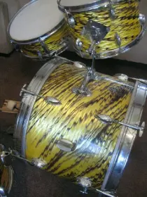 Vintage Yamaha Yellow Dragon in ebay