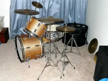 My 60s vintage Rogers set