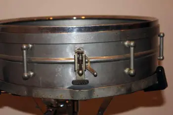 Picked up a Ludwig Universal NOB- questions