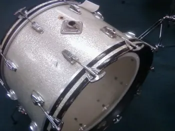 Ludwig Silver Sparkle Kick Drum