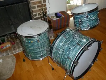 Ludwig Blue Oyster Pearl Drums