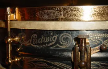 Help with snare drum identification