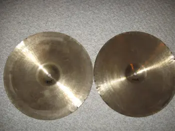 Vintage Zildjians need dating - 15&quot; hats
