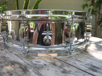 Camco COB snare mid-60s Oaklawn badge Tuxedo lugs