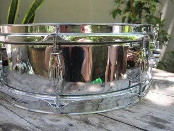 Camco COB snare mid-60s Oaklawn badge Tuxedo lugs