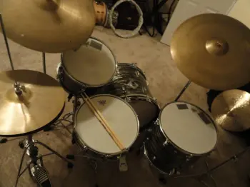It's the show off your Ludwigs thread...post them if you've got them!