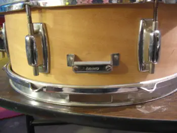 Help me Identify This Luddy Snare