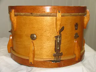 Want to buy Leedy snare