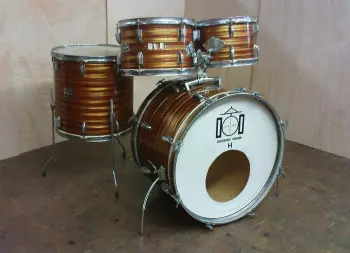 Another Hoshino drumset