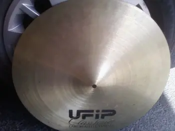 UFIP Class Series 18&quot; Crash