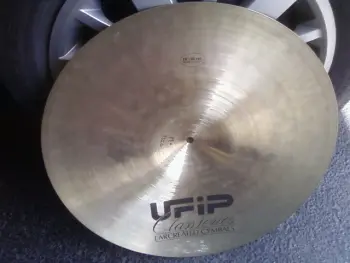 UFIP Class Series 18&quot; Crash