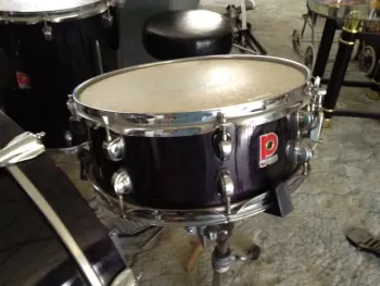 Need Help Identifying These Drums (Premier) Older