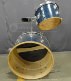 Nice Norma drum set on