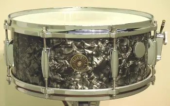 I think I got a Gretsch Snare....I think...