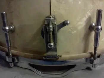 B&amp;H or Ajax Snare info