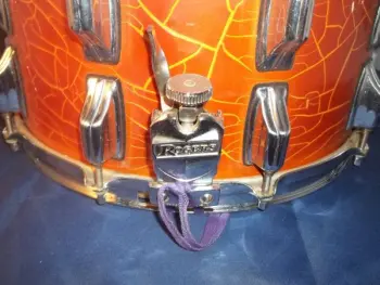 Rogers XP10 Snare--crackle finish?