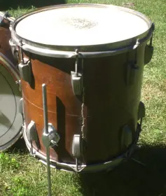 PRE SERIAL LUDWIG 14&quot;x14 floor tom! INCREDIBLE TONE!! $500 shipped!