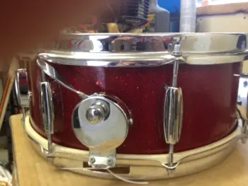 Can't identify this drum
