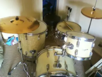 Year span of Rogers Fullerton era drums?