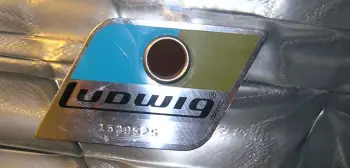 Ludwig shell/badge question