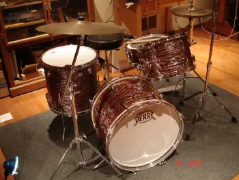 1960's Pearl President Kit