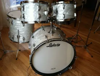 1966 Ludwig Hollywood WMP time warp with stands, throne