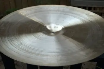 Zildjian 26&quot; crash