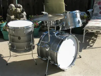 Late 60´s(?) STAR in grey shimmer