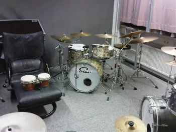 Show Us Your Drum Room