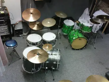 Show Us Your Drum Room