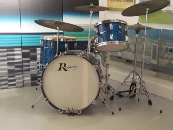 Rogers Celebrity in Blue Onyx