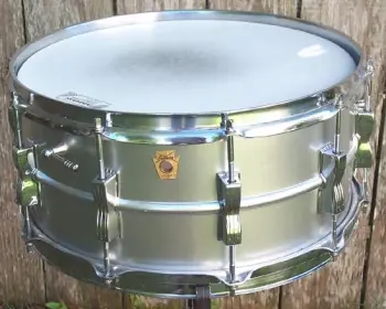 Help with 60's Ludwig 10 lug Acrolite