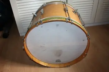 Intro 4 newbie with 2 vintage kits