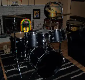 LUDWIG LATE 70s BLACK PANTHER KIT